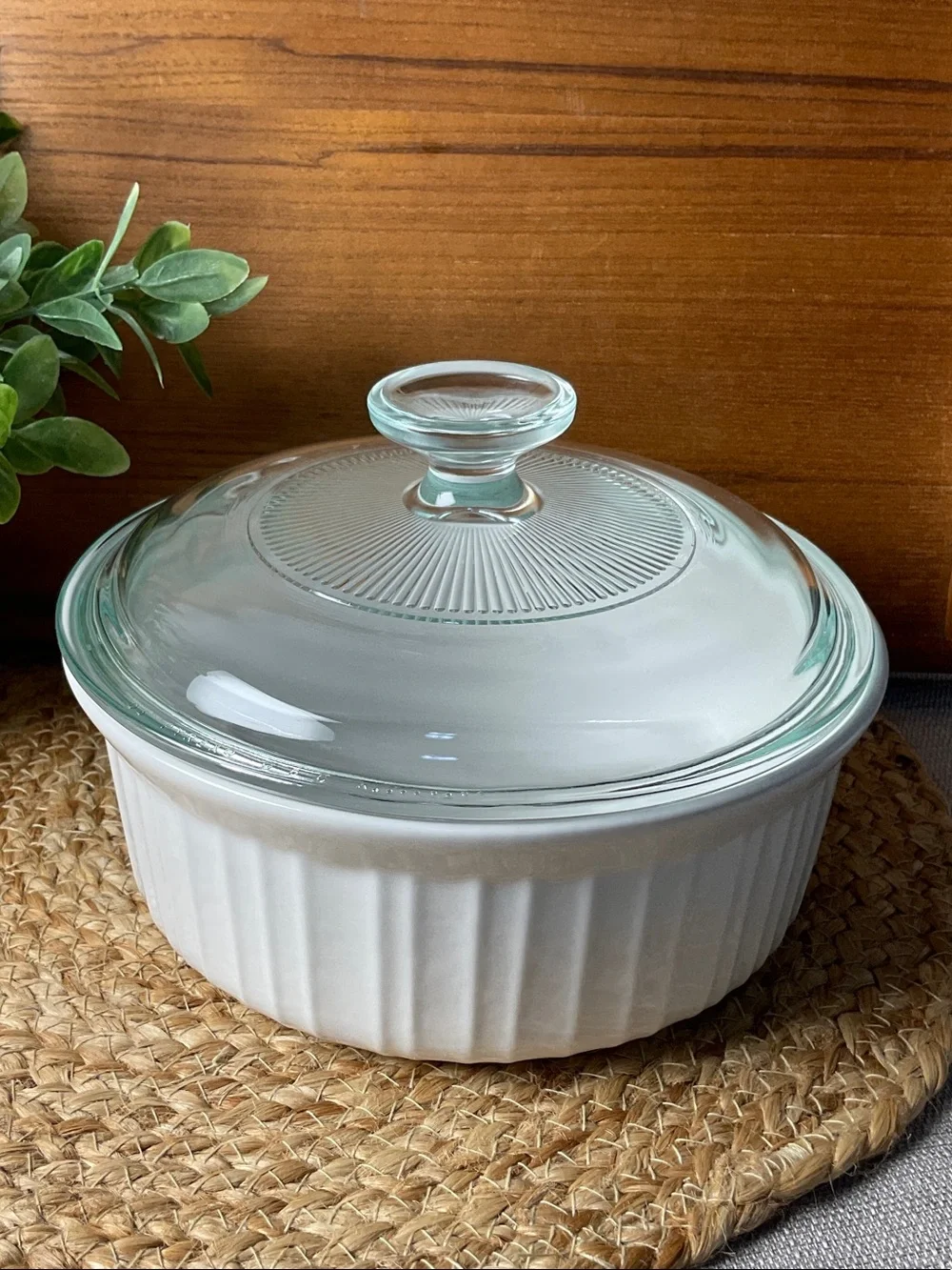 Corningware French White 1.5 Qt Round Casserole Dish Pyrex Lid Stoneware